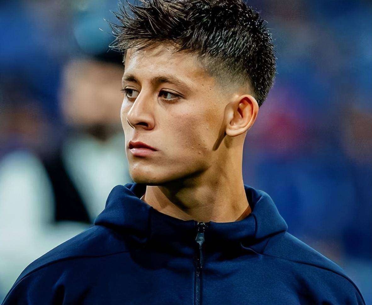 开云体育-关于集结日突围战来临，比利亚雷亚尔围绕NBA季后赛状态回暖，话题不断，轮换策略成焦点的信息-开云体育